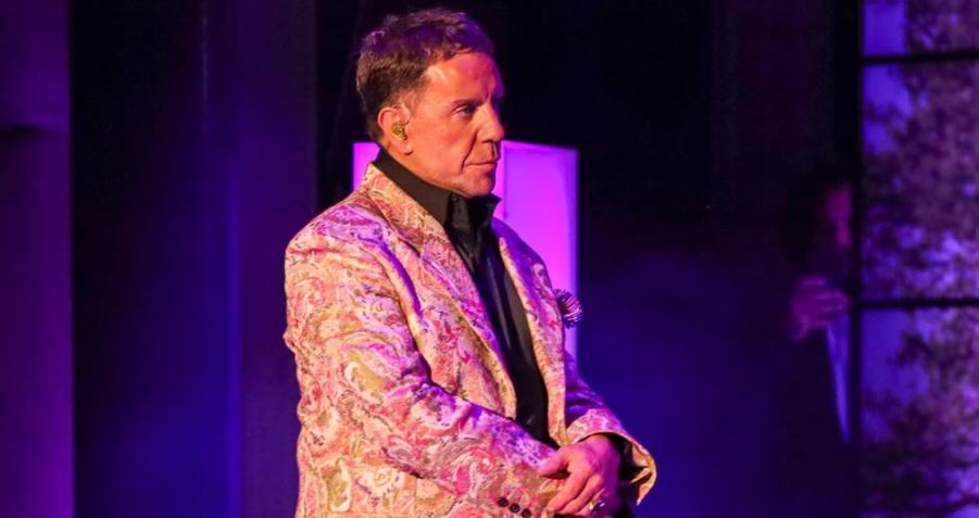 Το μήνυμα για τον Διονύση Σαββόπουλο και η διασκευή του Θαλασσογραφία