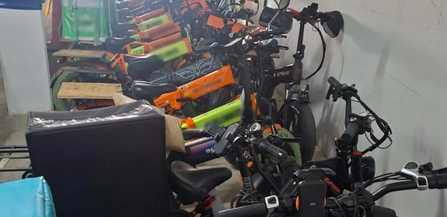 &Lambda;&epsilon;&upsilon;&kappa;&omega;&sigma;ί&alpha;: &Sigma;&alpha;&phi;ά&rho;&iota; &epsilon;&lambda;έ&gamma;&chi;&omega;&nu; &sigma;&epsilon; &eta;&lambda;&epsilon;&kappa;&tau;&rho;&omicron;&kappa;ί&nu;&eta;&tau;&alpha; &pi;&omicron;&delta;ή&lambda;&alpha;&tau;&alpha; - &Upsilon;&pi;ό &epsilon;&xi;έ&tau;&alpha;&sigma;&eta; 42 - &Delta;&epsilon;ί&tau;&epsilon; &phi;&omega;&tau;&omicron;&gamma;&rho;&alpha;&phi;ί&epsilon;&sigmaf;