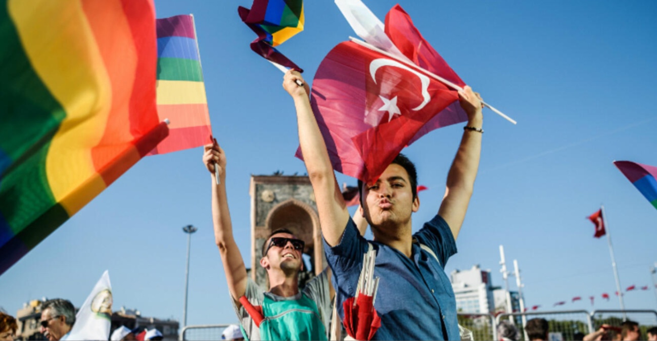 Μέτρα κατά των «διεστραμμένων ΛΟΑΤΚΙ» για να αυξηθεί η γονιμότητα