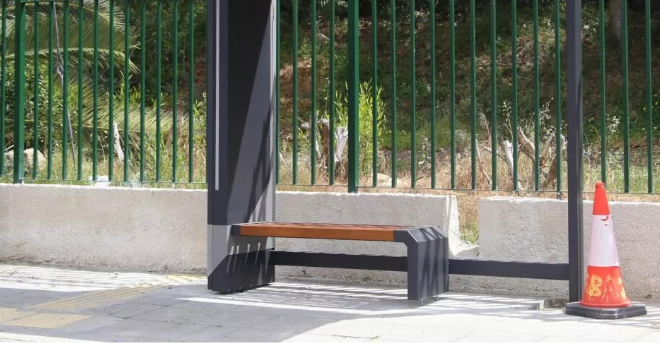 &Alpha;&upsilon;&tau;ή &epsilon;ί&nu;&alpha;&iota; &sigma;&tau;ά&sigma;&eta; &lambda;&epsilon;&omega;&phi;&omicron;&rho;&epsilon;ί&omicron;&upsilon; &sigma;&tau;&eta;&nu; &Kappa;ύ&pi;&rho;&omicron;: &Pi;&alpha;&gamma;&kappa;ά&kappa;&iota; &alpha;&pi;ό &pi;&alpha;&lambda;έ&tau;&epsilon;&sigmaf; &kappa;&alpha;&iota; &sigma;&kappa;&omicron;&upsilon;&pi;ί&delta;&iota;&alpha; &delta;ί&pi;&lambda;&alpha; &sigma;&tau;&omicron;&upsilon;&sigmaf; &epsilon;&pi;&iota;&beta;ά&tau;&epsilon;&sigmaf; - &Beta;ί&nu;&tau;&epsilon;&omicron;
