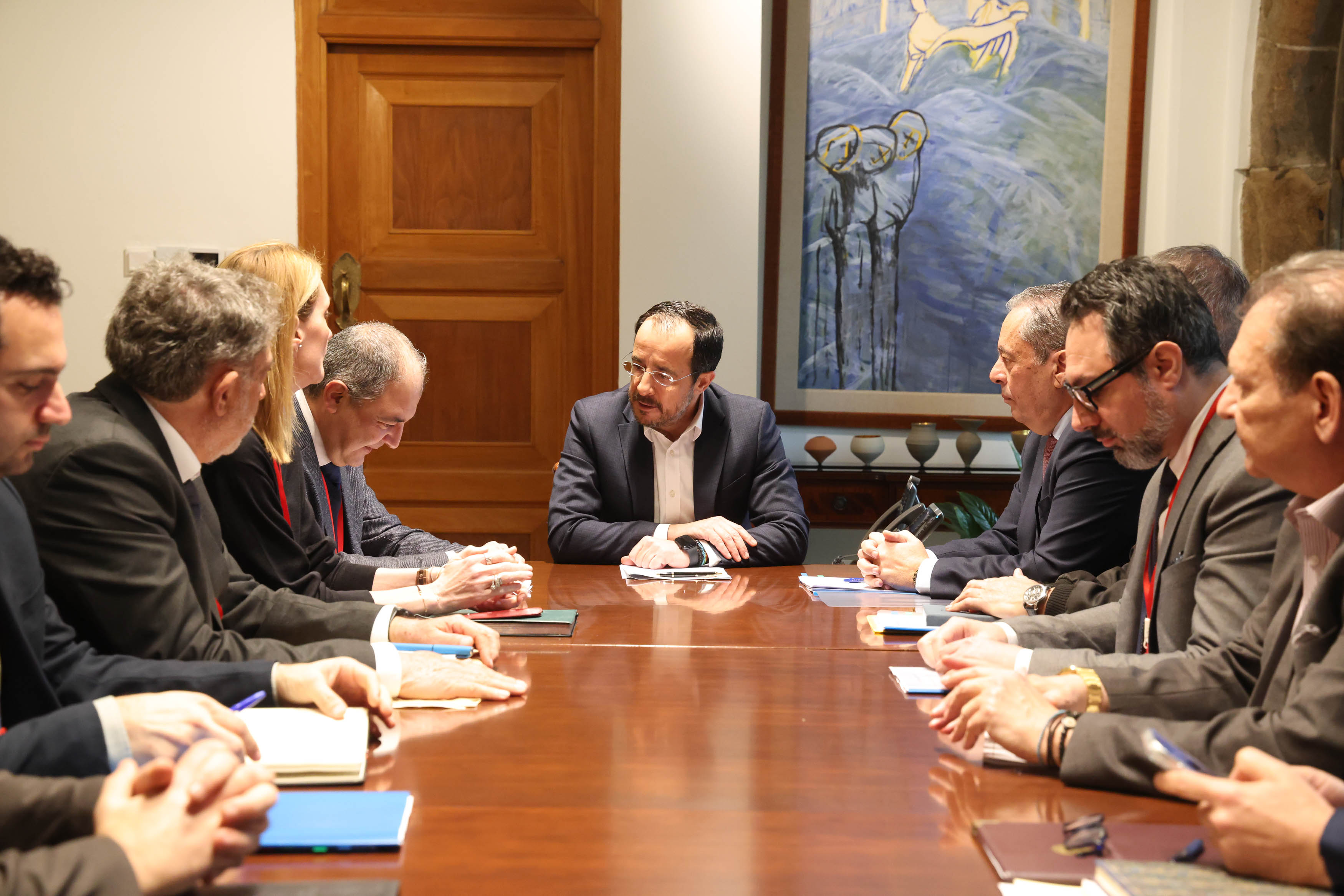 &Pi;&tau;&Delta;: &laquo;&Xi;&epsilon;&kappa;ά&theta;&alpha;&rho;&eta; &eta; &beta;&omicron;ύ&lambda;&eta;&sigma;&eta; &mu;&alpha;&sigmaf; &gamma;&iota;&alpha; &epsilon;&nu;ί&sigma;&chi;&upsilon;&sigma;&eta; &tau;&eta;&sigmaf; &alpha;&pi;&omicron;&tau;&rho;&epsilon;&pi;&tau;&iota;&kappa;ή&sigmaf; &iota;&sigma;&chi;ύ&omicron;&sigmaf; &tau;&eta;&sigmaf; &chi;ώ&rho;&alpha;&sigmaf; &mu;&alpha;&sigmaf;&raquo; - &Sigma;&upsilon;&nu;&alpha;&nu;&tau;ή&theta;&eta;&kappa;&epsilon; &mu;&epsilon; &Sigma;&upsilon;&mu;&beta;&omicron;ύ&lambda;&iota;&omicron; &Alpha;&mu;&upsilon;&nu;&tau;&iota;&kappa;ή&sigmaf; &Beta;&iota;&omicron;&mu;&eta;&chi;&alpha;&nu;ί&alpha;&sigmaf;