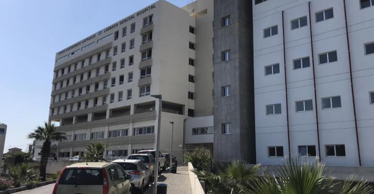 &Nu;&omicron;&sigma;&omicron;&kappa;&omicron;&mu;&epsilon;ί&omicron; &Lambda;ά&rho;&nu;&alpha;&kappa;&alpha;&sigmaf;: Έ&mu;&pi;&alpha;&iota;&nu;&alpha;&nu; &sigma;&tau;&omicron; &alpha;&sigma;&alpha;&nu;&sigma;έ&rho; &gamma;&iota;&alpha; &tau;&omicron; &iota;&sigma;ό&gamma;&epsilon;&iota;&omicron; &kappa;&alpha;&iota; &delta;&epsilon;&nu; &mu;&pi;&omicron;&rho;&omicron;ύ&sigma;&alpha;&nu; &nu;&alpha; &beta;&gamma;&omicron;&upsilon;&nu; - &Tau;&iota; &sigma;&upsilon;&mu;&beta;&alpha;ί&nu;&epsilon;&iota;