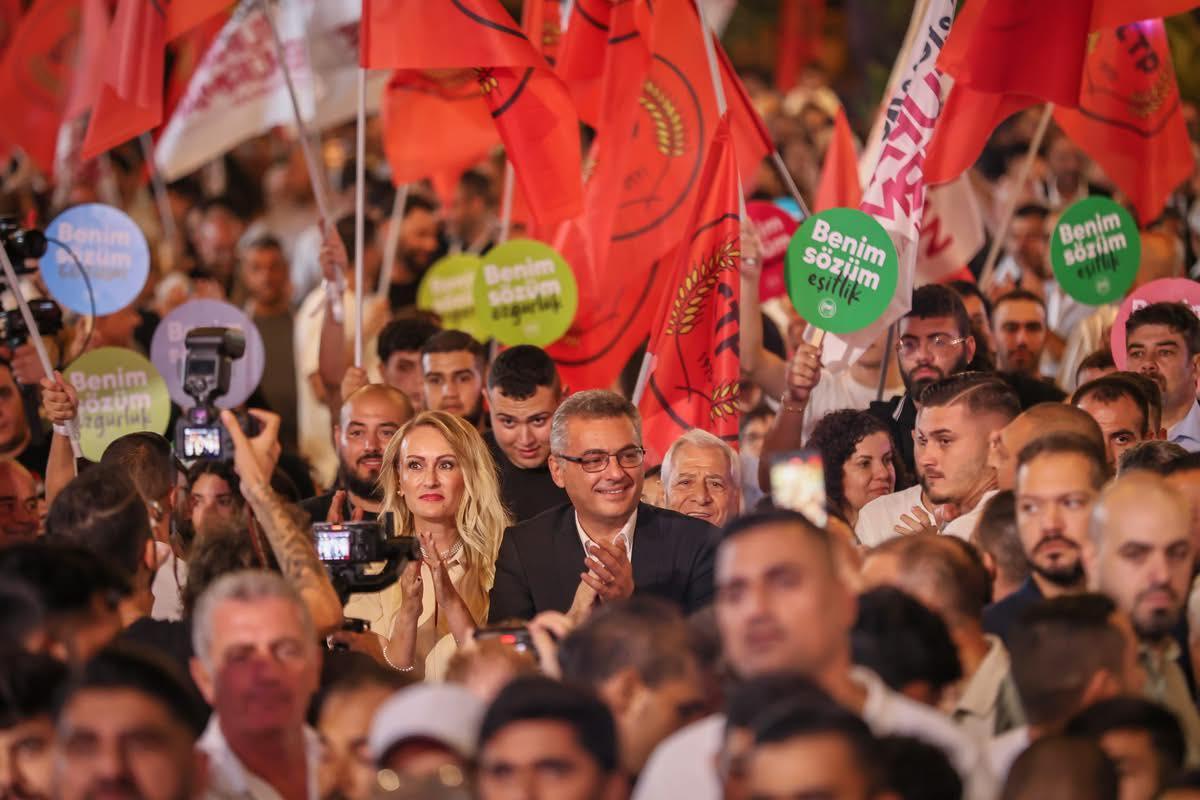 Ανατροπή στα Κατεχόμενα – Σαρωτική νίκη Ερχιουρμάν που απορρίπτει τη λύση δύο κρατών στο Κυπριακό Ανατροπή στα Κατεχόμενα – Σαρωτική νίκη Ερχιουρμάν που απορρίπτει τη λύση δύο κρατών στο Κυπριακό