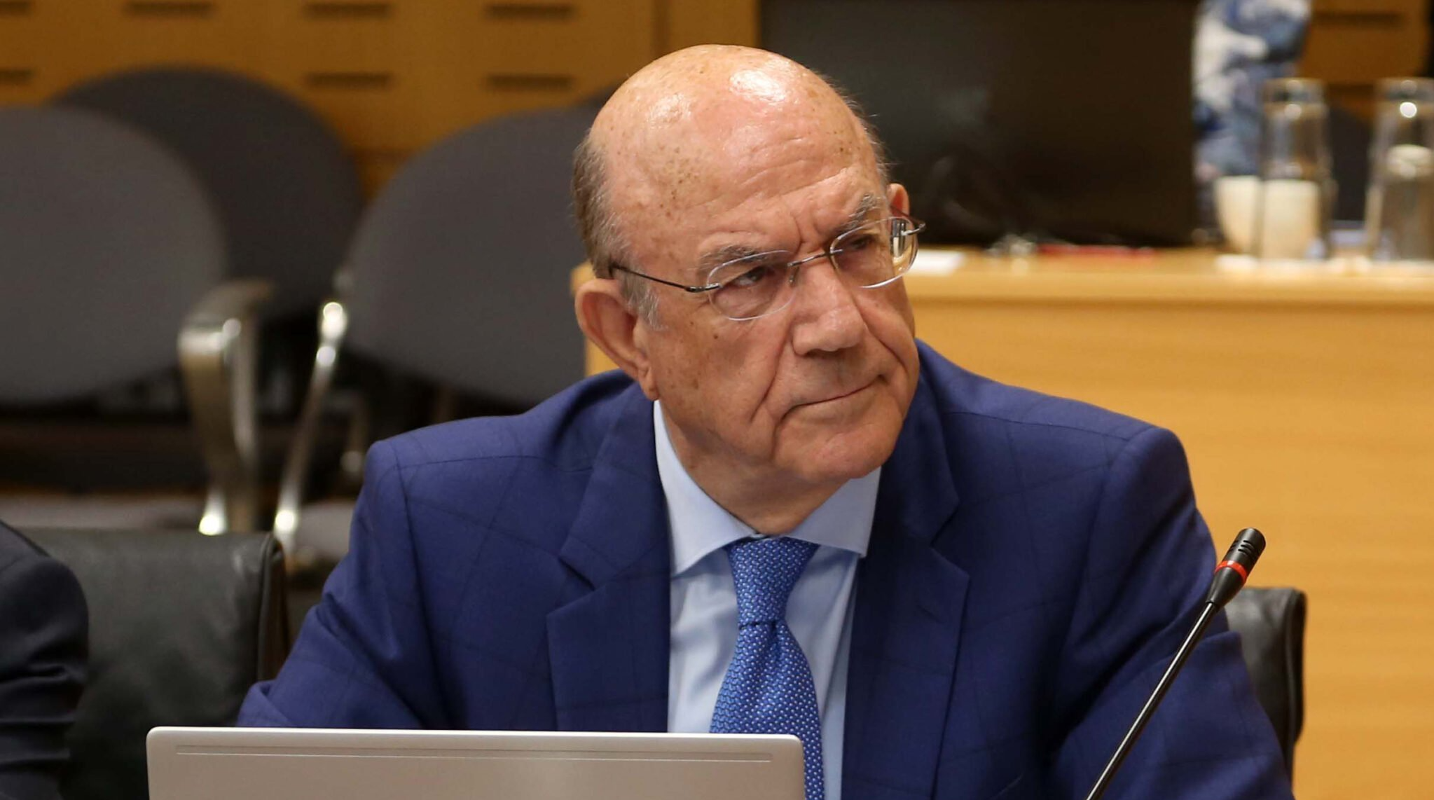 Δαπάνες 37,6 εκατ. για μισθούς, κόμματα, εξοπλισμό και… Προεδρία της ΕΕ Δαπάνες 37,6 εκατ. για μισθούς, κόμματα, εξοπλισμό και… Προεδρία της ΕΕ