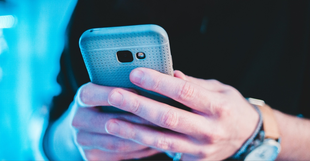 Πώς να καταλάβετε αν στο τηλέφωνο μιλάτε με άνθρωπο ή με τεχνητή νοημοσύνη