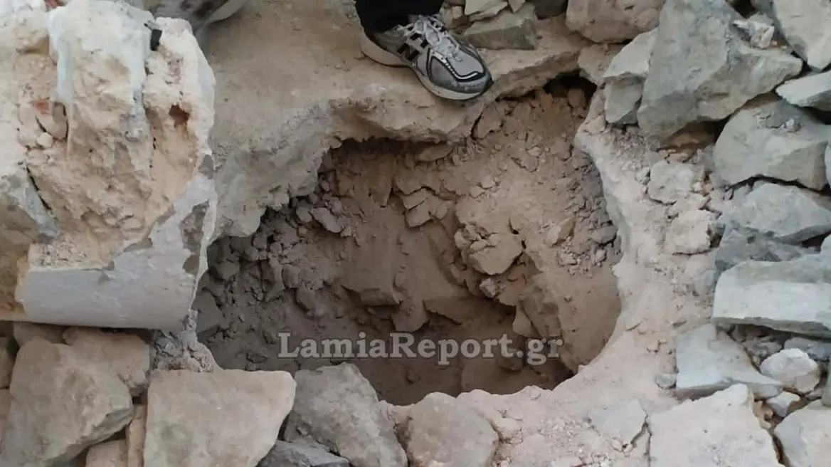 &Kappa;&alpha;&tau;έ&sigma;&tau;&rho;&epsilon;&psi;&alpha;&nu; &tau;&eta;&nu; &Alpha;&gamma;ί&alpha; &Tau;&rho;ά&pi;&epsilon;&zeta;&alpha; &sigma;&epsilon; &epsilon;&kappa;&kappa;&lambda;&eta;&sigma;ί&alpha; &sigma;&tau;&eta; &Phi;&theta;&iota;ώ&tau;&iota;&delta;&alpha; &gamma;&iota;&alpha; &nu;&alpha; &beta;&rho;&omicron;&upsilon;&nu;&hellip; &lambda;ί&rho;&epsilon;&sigmaf; - &Delta;&epsilon;ί&tau;&epsilon; &phi;&omega;&tau;&omicron;&gamma;&rho;&alpha;&phi;ί&epsilon;&sigmaf;