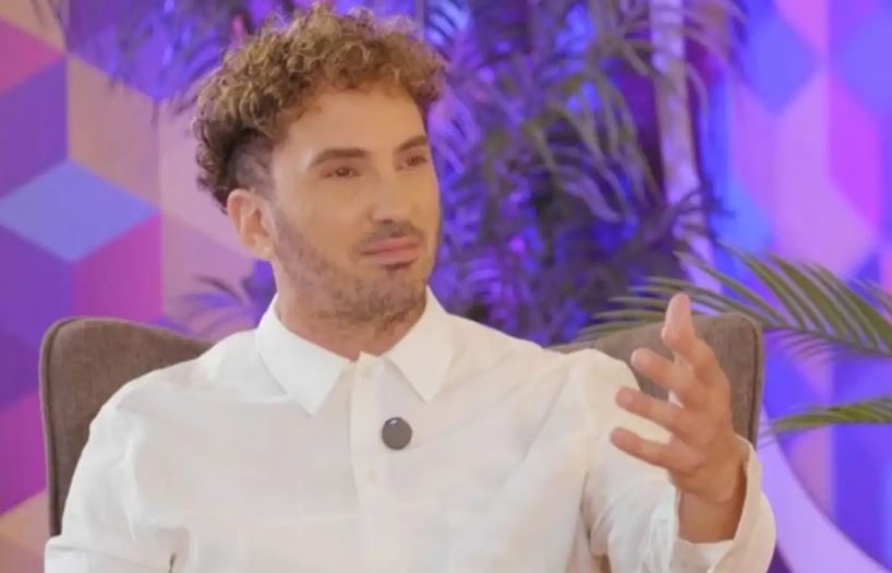 &Iota;&omega;ά&nu;&nu;&eta;&sigmaf; &Mu;&epsilon;&lambda;&iota;&sigma;&sigma;&alpha;&nu;ί&delta;&eta;&sigmaf;: &laquo;&Delta;&epsilon;&nu; &gamma;&nu;ώ&rho;&iota;&zeta;&epsilon; &gamma;&iota;&alpha; &epsilon;&pi;&tau;ά &mu;ή&nu;&epsilon;&sigmaf; ό&tau;&iota; &epsilon;ί&mu;&alpha;&iota; &chi;&rho;&upsilon;&sigma;ό&sigmaf; &Omicron;&lambda;&upsilon;&mu;&pi;&iota;&omicron;&nu;ί&kappa;&eta;&sigmaf;&raquo; &ndash; &Eta; &alpha;&pi;&omicron;&kappa;ά&lambda;&upsilon;&psi;&eta; &gamma;&iota;&alpha; &tau;&eta;&nu; &pi;&rho;ώ&eta;&nu; &sigma;&chi;έ&sigma;&eta; &tau;&omicron;&upsilon;