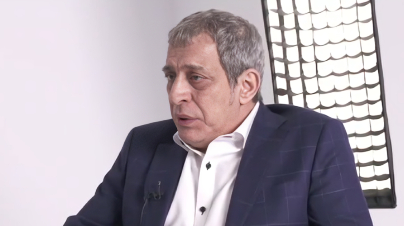 &Theta;έ&mu;&eta;&sigmaf; &Alpha;&delta;&alpha;&mu;&alpha;&nu;&tau;ί&delta;&eta;&sigmaf;: Έ&chi;&epsilon;&iota; &sigma;&upsilon;&mu;&beta;&epsilon;ί &nu;&alpha; &alpha;&pi;&omicron;&chi;&omega;&rho;ή&sigma;&omega; &alpha;&pi;ό &sigma;&chi;ή&mu;&alpha; &gamma;&iota;&alpha; &pi;&rho;&omicron;&sigma;&omega;&pi;&iota;&kappa;&omicron;ύ&sigmaf; &lambda;ό&gamma;&omicron;&upsilon;&sigmaf;, &epsilon;&pi;&iota;&beta;&alpha;&lambda;&lambda;ό&tau;&alpha;&nu; &nu;&alpha; &gamma;ί&nu;&epsilon;&iota;