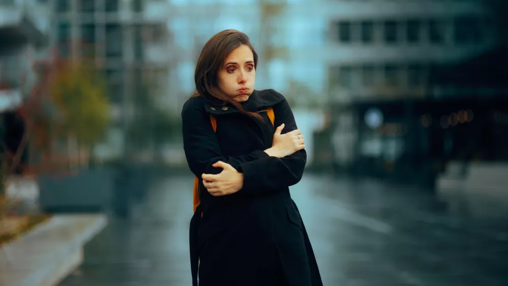 &Gamma;&iota;&alpha;&tau;ί ό&lambda;&omicron;&iota; &laquo;&kappa;&omicron;&lambda;&lambda;ά&nu;&epsilon;&raquo; &kappa;ά&tau;&iota; &tau;&omicron; &chi;&epsilon;&iota;&mu;ώ&nu;&alpha;; &Pi;ό&sigma;&omicron; &mu;&pi;&omicron;&rho;&epsilon;ί &nu;&alpha; &mu;&alpha;&sigmaf; &alpha;&rho;&rho;&omega;&sigma;&tau;ή&sigma;&epsilon;&iota; &tau;&omicron; &kappa;&rho;ύ&omicron;