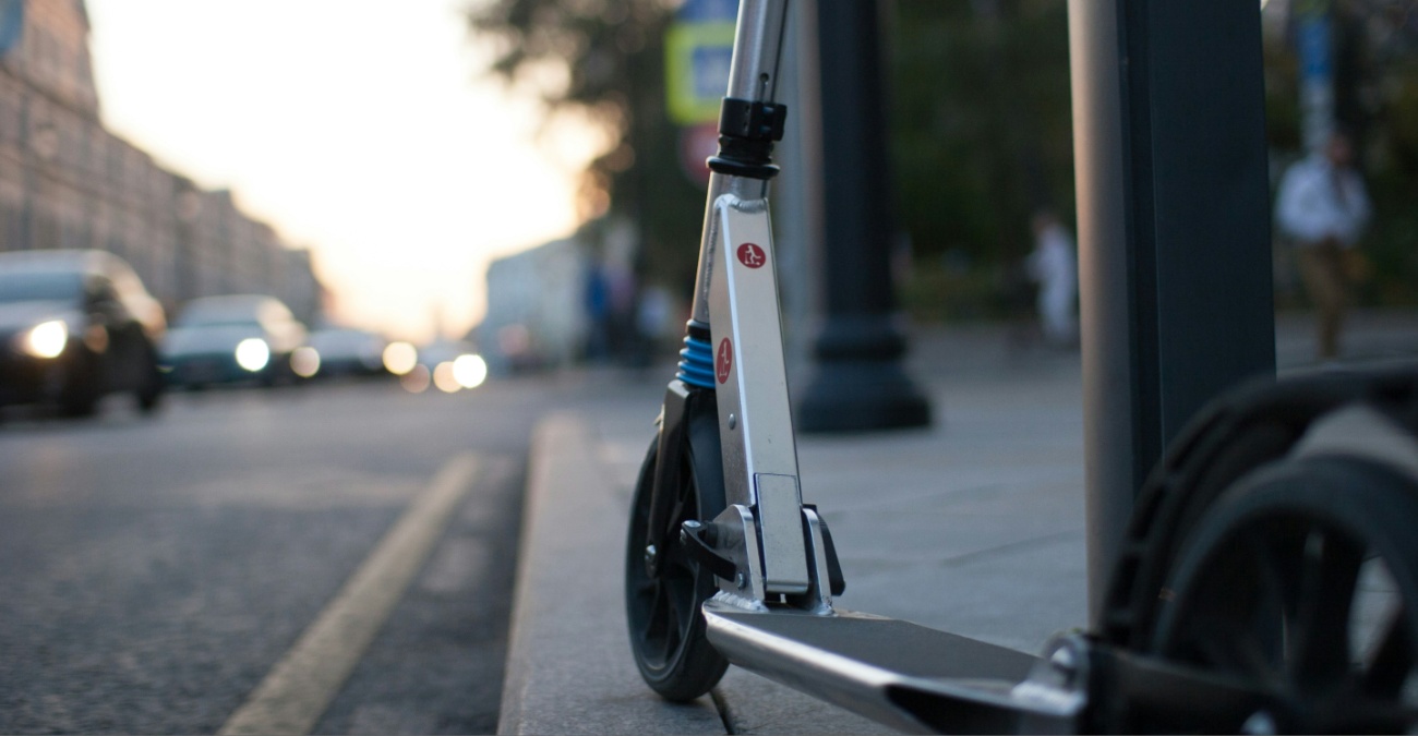 &Beta;&Iota;&Nu;&Tau;&Epsilon;&Omicron;: &laquo;&Pi;ή&delta;&eta;&xi;&epsilon;&raquo; &tau;&eta;&nu; &pi;&epsilon;&rho;ί&phi;&rho;&alpha;&xi;&eta; &gamma;&iota;&alpha; έ&nu;&alpha;... &pi;&alpha;&tau;ί&nu;&iota; &sigma;&tau;&eta; &Lambda;&epsilon;&upsilon;&kappa;&omega;&sigma;ί&alpha; &ndash; &Tau;&omicron; &laquo;&delta;&iota;&alpha;&mu;ά&nu;&tau;&iota;&raquo; &tau;&eta;&sigmaf; &kappa;&omicron;&iota;&nu;&omega;&nu;ί&alpha;&sigmaf; &pi;&omicron;&upsilon; έ&gamma;&iota;&nu;&epsilon; viral