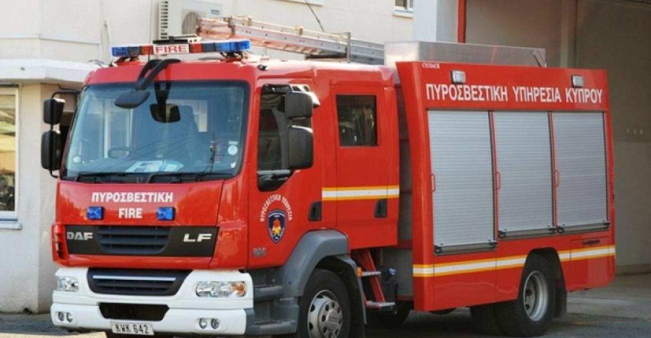 Φωτιά σε κτίριο που λειτουργεί γυμναστήριο