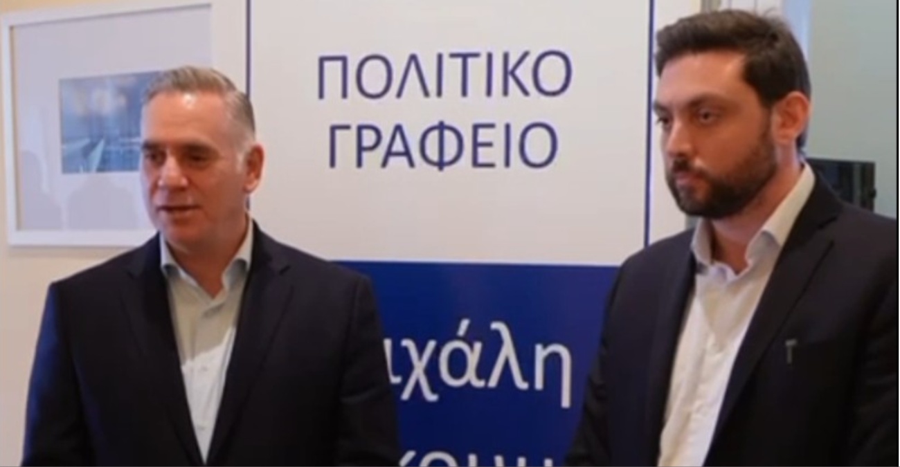 Πολιτική πίεση πίσω από το τετ-α-τετ Παπαδόπουλου – Γιακουμή: Συναντήσεις με πρώην στελέχη κομμάτων του ενδιάμεσου χώρου