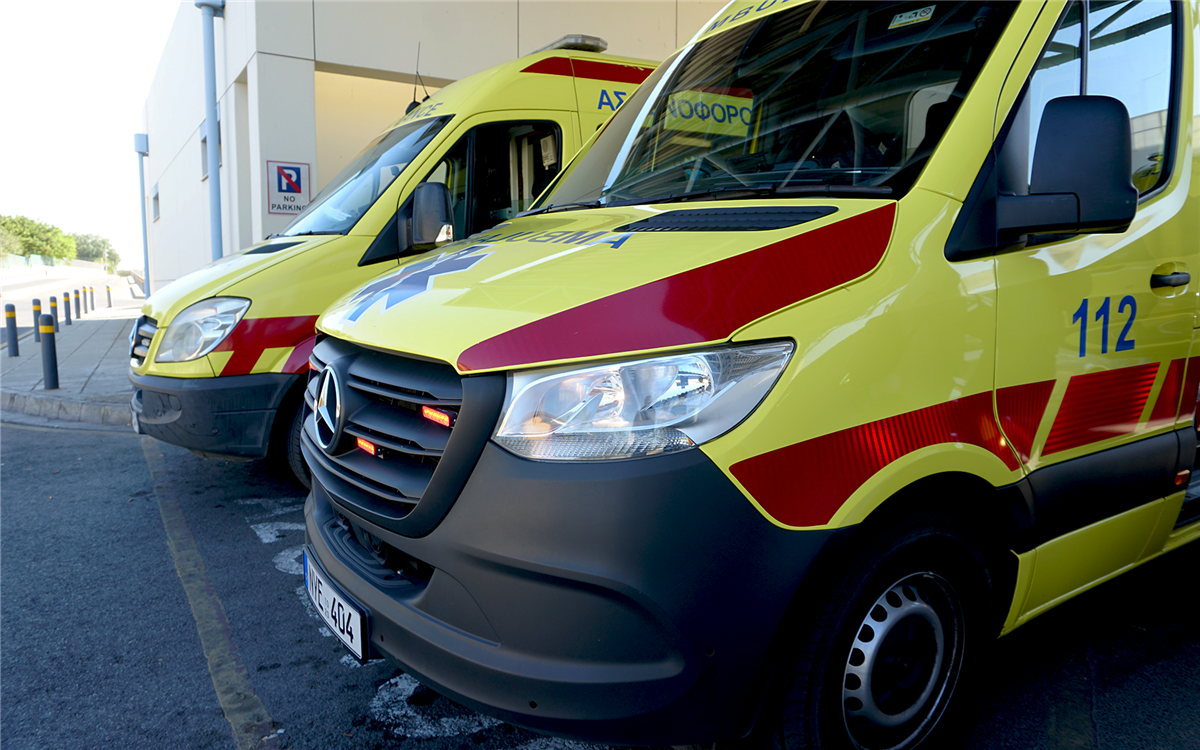 &Theta;&rho;ί&lambda;&epsilon;&rho; &mu;&epsilon; &tau;&eta; &sigma;&omicron;&rho;ό &sigma;&epsilon; &chi;&omega;&rho;ά&phi;&iota; - &Epsilon;&xi;&epsilon;&tau;ά&zeta;&epsilon;&tau;&alpha;&iota; &sigma;ύ&nu;&delta;&epsilon;&sigma;&eta; &mu;&epsilon; &epsilon;&lambda;&lambda;&epsilon;ί&pi;&omicron;&nu; &pi;&rho;ό&sigma;&omega;&pi;&omicron;