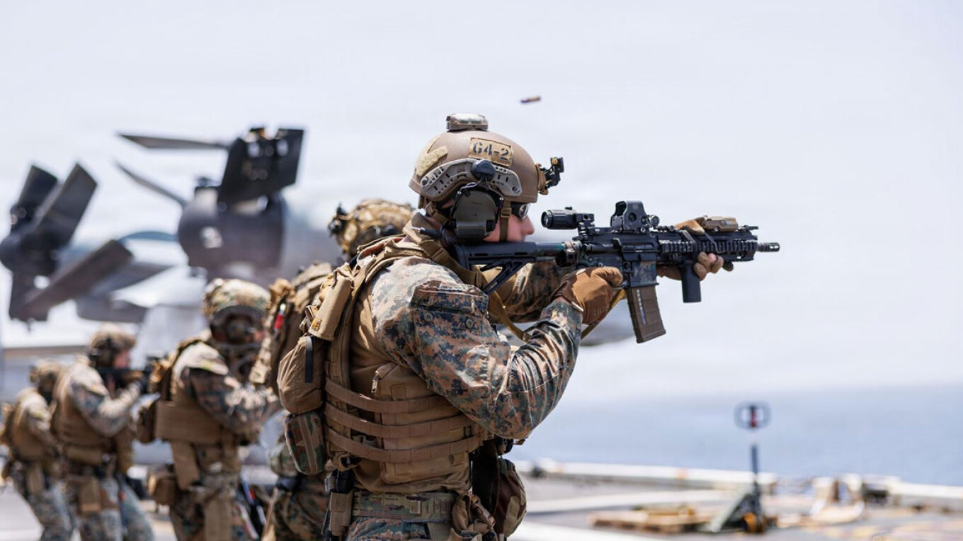 &Nu;έ&omicron; &sigma;&epsilon;&nu;ά&rho;&iota;&omicron; &alpha;&pi;ό &tau;&omicron; Reuters &gamma;&iota;&alpha; &tau;&iota;&sigmaf; &pi;&rho;&omicron;&theta;έ&sigma;&epsilon;&iota;&sigmaf; &tau;&omicron;&upsilon; &Tau;&rho;&alpha;&mu;&pi;: &Epsilon;&xi;&epsilon;&tau;ά&zeta;&epsilon;&iota; &tau;&eta;&nu; &alpha;&pi;ό&sigma;&upsilon;&rho;&sigma;&eta; &mu;έ&rho;&omicron;&upsilon;&sigmaf; &tau;&omega;&nu; &alpha;&mu;&epsilon;&rho;&iota;&kappa;&alpha;&nu;&iota;&kappa;ώ&nu; &sigma;&tau;&rho;&alpha;&tau;&epsilon;&upsilon;&mu;ά&tau;&omega;&nu; &alpha;&pi;ό &tau;&eta;&nu; &Epsilon;&upsilon;&rho;ώ&pi;&eta;