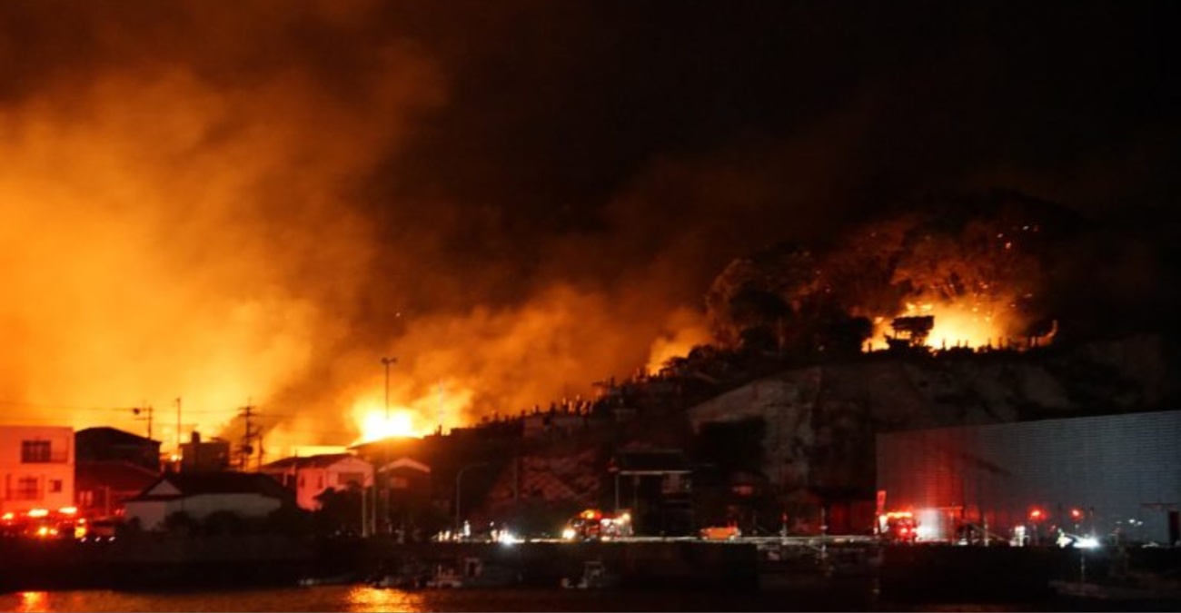 Ένας αγνοούμενος και ζημιές σε τουλάχιστον 170 ακίνητα από μεγάλή πυρκαγιά στην Ιαπωνία