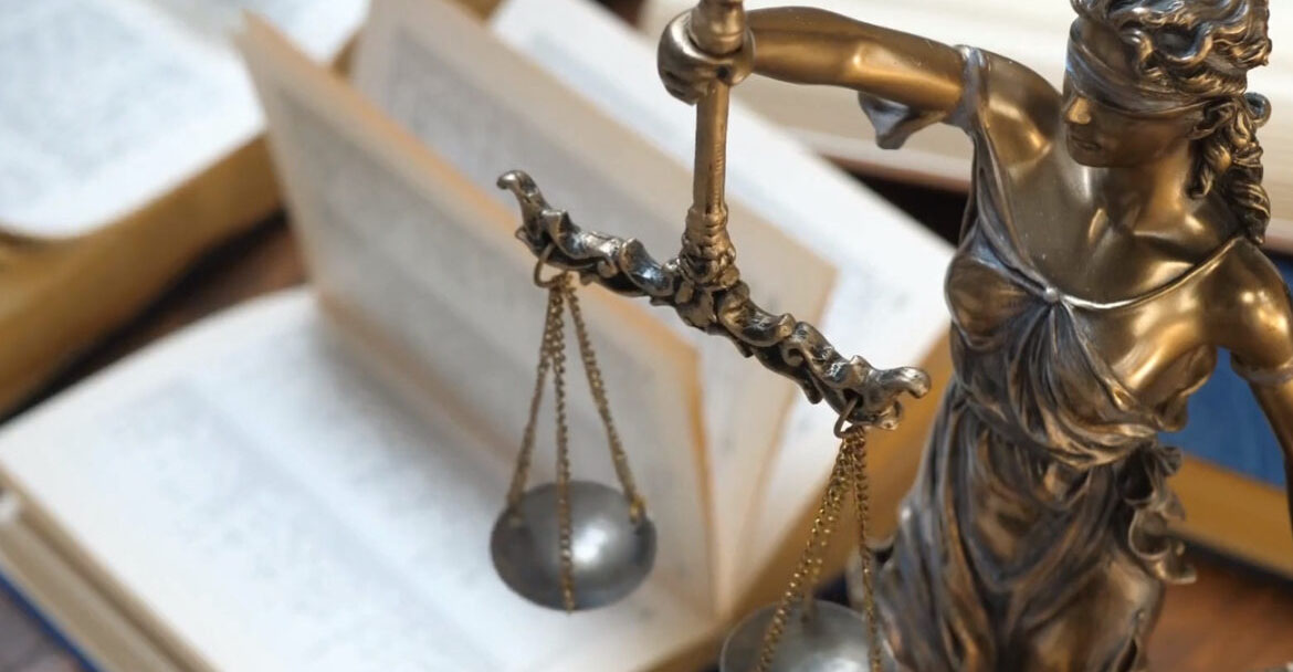 Έπεσε ο πέλεκυς σε 56χρονο Έπεσε ο πέλεκυς σε 56χρονο