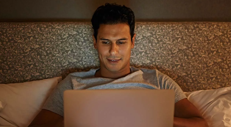 &Pi;ώ&sigmaf; &tau;&omicron; &xi;&epsilon;&nu;ύ&chi;&tau;&iota; &alpha;&upsilon;&xi;ά&nu;&epsilon;&iota; &tau;&omicron;&nu; &kappa;&alpha;&rho;&delta;&iota;&alpha;&gamma;&gamma;&epsilon;&iota;&alpha;&kappa;ό &kappa;ί&nu;&delta;&upsilon;&nu;&omicron; - &Tau;&iota; &delta;&epsilon;ί&chi;&nu;&epsilon;&iota; &nu;έ&alpha; &mu;&epsilon;&lambda;έ&tau;&eta; &gamma;&iota;&alpha; &tau;&alpha; &laquo;&nu;&upsilon;&chi;&tau;&omicron;&pi;&omicron;ύ&lambda;&iota;&alpha;&raquo;