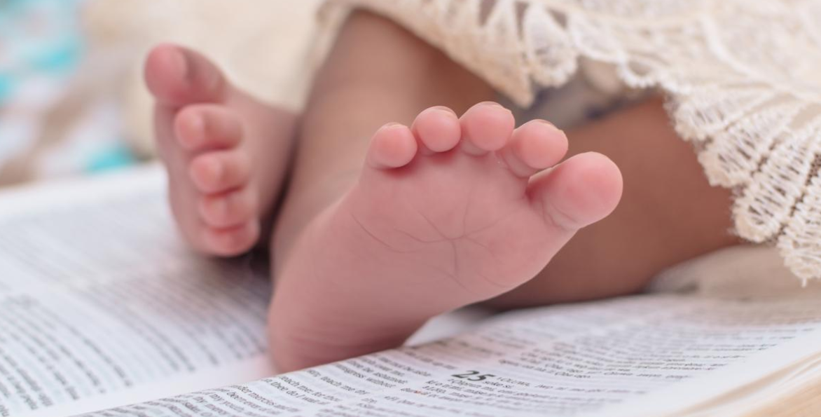 &Tau;&omicron; &epsilon;&lambda;&lambda;&eta;&nu;&iota;&kappa;ό ό&nu;&omicron;&mu;&alpha; &tau;&omega;&nu; 5 &gamma;&rho;&alpha;&mu;&mu;ά&tau;&omega;&nu; &pi;&omicron;&upsilon; &laquo;&sigma;&alpha;&rho;ώ&nu;&epsilon;&iota;&raquo; &sigma;&tau;&eta;&nu; &Iota;&sigma;&pi;&alpha;&nu;ί&alpha; &ndash; &Eta; &sigma;&eta;&mu;&alpha;&sigma;ί&alpha; &tau;&omicron;&upsilon; &theta;&alpha; &sigma;&alpha;&sigmaf; &epsilon;&kappa;&pi;&lambda;ή&xi;&epsilon;&iota;