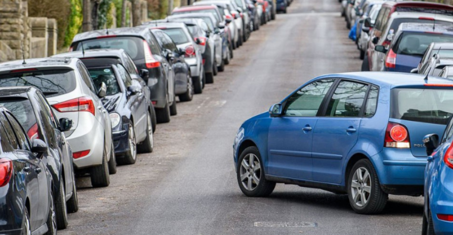 &laquo;&Omicron; &Gamma;ά&rho;&omicron;&sigmaf; &tau;&eta;&sigmaf; &eta;&mu;έ&rho;&alpha;&sigmaf;&raquo;: &Pi;ά&rho;&kappa;&alpha;&rho;&epsilon;&hellip; &kappa;ό&nu;&tau;&rho;&alpha; &sigma;&tau;&eta;&nu; &pi;&iota;&nu;&alpha;&kappa;ί&delta;&alpha; έ&xi;&omega; &alpha;&pi;ό &tau;&omicron; &Pi;&rho;&omicron;&epsilon;&delta;&rho;&iota;&kappa;ό - &Delta;&epsilon;ί&tau;&epsilon; &phi;&omega;&tau;&omicron;&gamma;&rho;&alpha;&phi;ί&epsilon;&sigmaf;