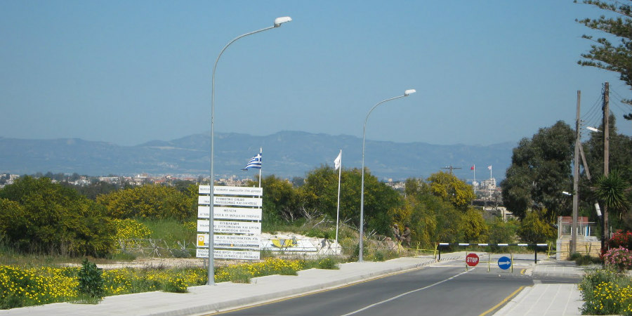 &Epsilon;&pi;&iota;&chi;&epsilon;ί&rho;&eta;&sigma;&alpha;&nu; &nu;&alpha; &pi;&epsilon;&rho;ά&sigma;&omicron;&upsilon;&nu; &tau;&omicron; &omicron;&delta;ό&phi;&rho;&alpha;&gamma;&mu;&alpha; &tau;&eta;&sigmaf; &Delta;&epsilon;&rho;ύ&nu;&epsilon;&iota;&alpha;&sigmaf; &kappa;&alpha;&iota; &phi;&omicron;&rho;&tau;ώ&theta;&eta;&kappa;&alpha;&nu; &mu;&epsilon; &kappa;&omicron;&tau;ό&pi;&omicron;&upsilon;&lambda;&alpha;, &alpha;&upsilon;&gamma;ά &kappa;&alpha;&iota; &beta;&omicron;&delta;&iota;&nu;ό