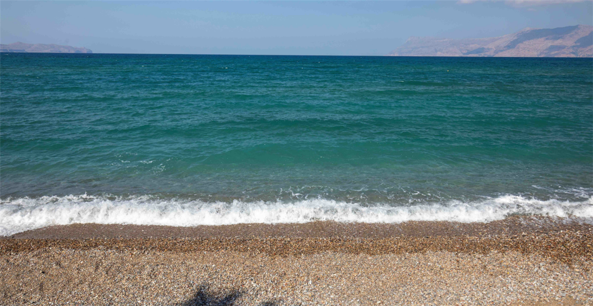 &Alpha;&pi;&alpha;&rho;ά&delta;&epsilon;&kappa;&tau;&omicron; &sigma;&kappa;&eta;&nu;&iota;&kappa;ό &sigma;&tau;&eta; &Lambda;ά&rho;&nu;&alpha;&kappa;&alpha;: &Pi;&alpha;&rho;&alpha;&lambda;ί&alpha;&hellip; &pi;ί&sigma;&omega; &alpha;&pi;ό &kappa;ά&gamma;&kappa;&epsilon;&lambda;&alpha; &gamma;&iota;&alpha; &chi;ά&rho;&eta; &pi;&omicron;&lambda;&upsilon;ώ&rho;&omicron;&phi;&omicron;&upsilon; &kappa;&tau;&iota;&rho;ί&omicron;&upsilon; &ndash; &Delta;&epsilon;ί&tau;&epsilon; &beta;ί&nu;&tau;&epsilon;&omicron;