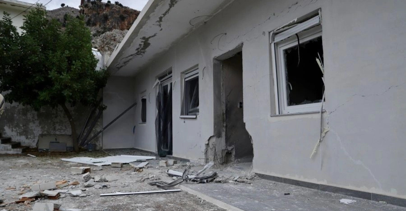 Συνελήφθη ανιψιός του Καργάκη για τη βόμβα στο σπίτι των Φραγκιαδάκηδων