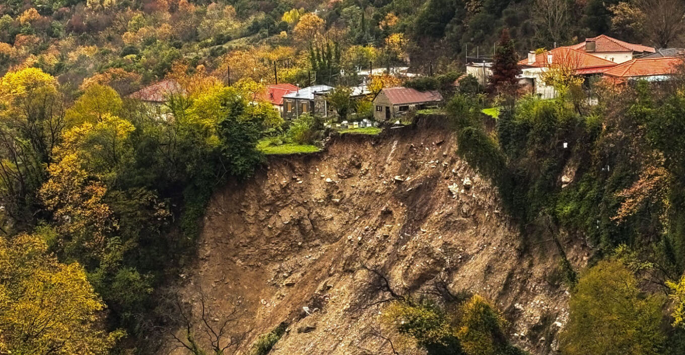 Κινδυνεύει με κατάρρευση ο μύλος των Αγνάντων μετά τις κατολισθήσεις