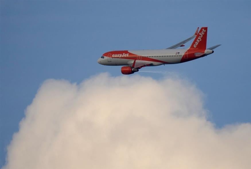 Αναγκαστική προσγείωση αεροσκάφους στο Ηράκλειο μετά από ξαφνική αλλαγή πορείας