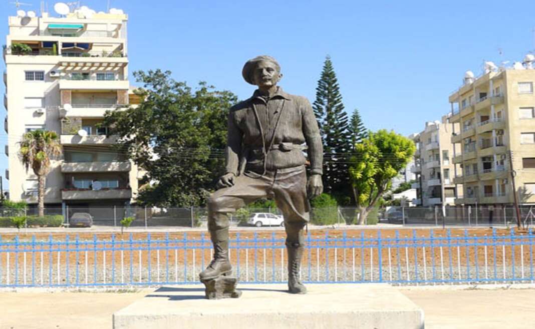 ΔΗΣΥ για μνημείο Γρίβα – «Δεν μπορεί και δεν πρέπει να αποτελέσει αντικείμενο οποιασδήποτε εμπορικής συναλλαγής» ΔΗΣΥ για μνημείο Γρίβα – «Δεν μπορεί και δεν πρέπει να αποτελέσει αντικείμενο οποιασδήποτε εμπορικής συναλλαγής»