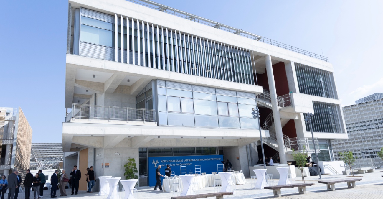 Πανεπιστήμιο Κύπρου: Εγκαινιάστηκε το νέο υπερσύγχρονο κτήριο Ιατρικών και Βιολογικών Επιστημών – Δείτε φωτογραφίες