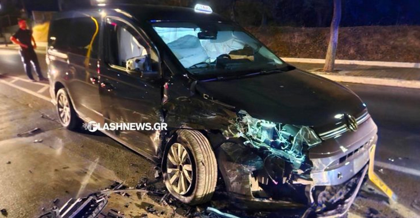 VIDEO - &Tau;&rho;&omicron;&mu;&alpha;&kappa;&tau;&iota;&kappa;ό &tau;&rho;&omicron;&chi;&alpha;ί&omicron; &sigma;&tau;&alpha; &Chi;&alpha;&nu;&iota;ά: &Omicron;&delta;&eta;&gamma;ό&sigmaf; &chi;ά&nu;&epsilon;&iota; &tau;&omicron;&nu; έ&lambda;&epsilon;&gamma;&chi;&omicron;, &mu;&pi;&alpha;ί&nu;&epsilon;&iota; &sigma;&tau;&omicron; &alpha;&nu;&tau;ί&theta;&epsilon;&tau;&omicron; &rho;&epsilon;ύ&mu;&alpha; &kappa;&alpha;&iota; &sigma;&upsilon;&gamma;&kappa;&rho;&omicron;ύ&epsilon;&tau;&alpha;&iota; &mu;&epsilon; &tau;&alpha;&xi;ί