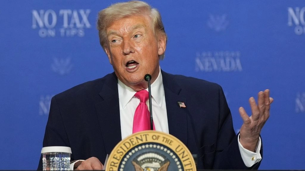 &Tau;&rho;&alpha;&mu;&pi; &gamma;&iota;&alpha; &Iota;&rho;ά&nu;: &laquo;&Kappa;&lambda;&epsilon;ί&nu;&omicron;&upsilon;&mu;&epsilon; &mu;&iota;&alpha; &kappa;&alpha;&lambda;ύ&tau;&epsilon;&rho;&eta; &sigma;&upsilon;&mu;&phi;&omega;&nu;ί&alpha; &alpha;&pi;ό &tau;&eta;&nu; &pi;&rho;&omicron;&eta;&gamma;&omicron;ύ&mu;&epsilon;&nu;&eta;, &pi;&omicron;&lambda;ύ &delta;ύ&sigma;&kappa;&omicron;&lambda;&alpha; &theta;&alpha; &delta;&omicron;&theta;&epsilon;ί &pi;&alpha;&rho;ά&tau;&alpha;&sigma;&eta; &sigma;&tau;&eta;&nu; &epsilon;&kappa;&epsilon;&chi;&epsilon;&iota;&rho;ί&alpha;&raquo;