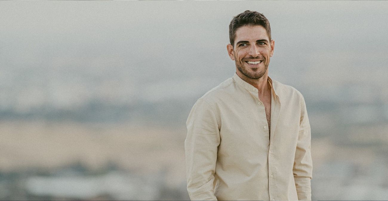 &Alpha;&pi;ό &tau;&omicron; &Alpha;&Lambda;&Mu;&Alpha; &sigma;&tau;&eta;&nu; &laquo;Ά&mu;&epsilon;&sigma;&eta; &Delta;&eta;&mu;&omicron;&kappa;&rho;&alpha;&tau;ί&alpha;&raquo;: &Upsilon;&pi;&omicron;&psi;ή&phi;&iota;&omicron;&sigmaf; &mu;&epsilon; &tau;&omicron;&nu; &Phi;&epsilon;&iota;&delta;ί&alpha; &omicron; &Alpha;&beta;&rho;&alpha;ά&mu; &Theta;&epsilon;&mu;&iota;&sigma;&tau;&omicron;&kappa;&lambda;έ&omicron;&upsilon;&sigmaf; &ndash; &laquo;&Epsilon;&sigma;&epsilon;ί&sigmaf; &alpha;&pi;&omicron;&phi;&alpha;&sigma;ί&zeta;&epsilon;&tau;&epsilon; &alpha;&nu; &theta;&alpha; &epsilon;ί&mu;&alpha;&iota; &sigma;&tau;&eta; &Beta;&omicron;&upsilon;&lambda;ή&raquo;