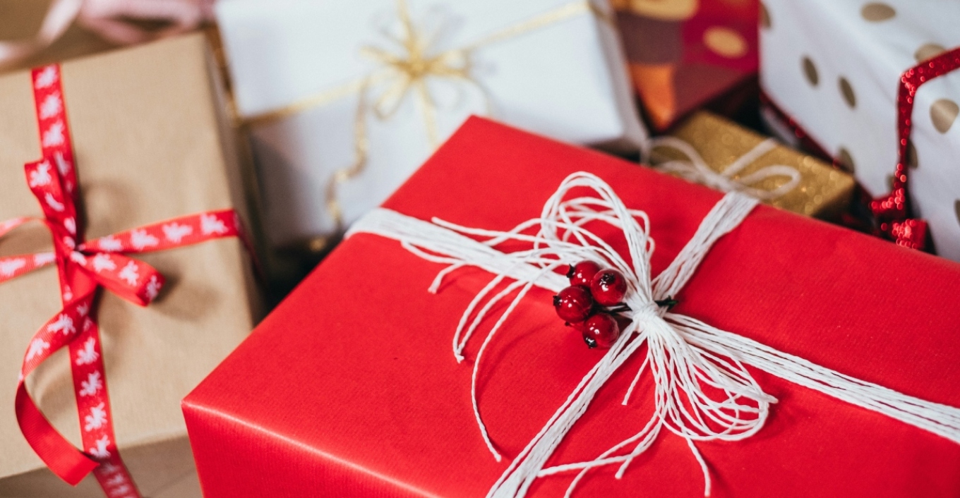 Τραγικός… Δεν θα πιστέψετε τι δώρα έκανε σε συνάδελφο στο Secret Santa