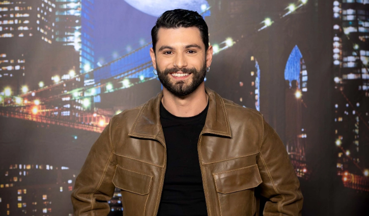 &Beta;&alpha;&sigma;ί&lambda;&eta;&sigmaf; &Mu;&eta;&lambda;&iota;ώ&nu;&eta;&sigmaf;: &laquo;&Epsilon;ί&mu;&alpha;&iota; &kappa;&alpha;&lambda;ά, &alpha;&lambda;&lambda;ά &nu;&tau;&rho;έ&pi;&omicron;&mu;&alpha;&iota; &lambda;ί&gamma;&omicron; &nu;&alpha; &tau;&omicron; &lambda;έ&omega;&raquo;
