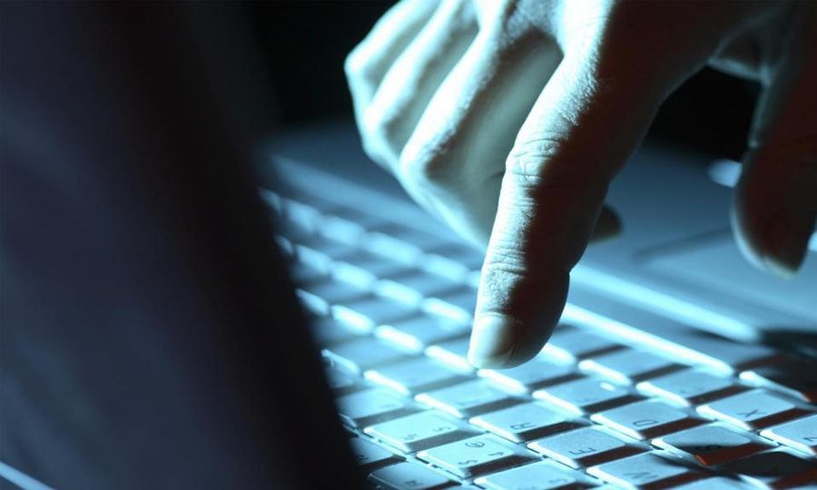 Θύματα ηλεκτρονικής απάτης 50χρονος και 48χρονη – Επιτήδειοι τους απέσπασαν χιλιάδες ευρώ