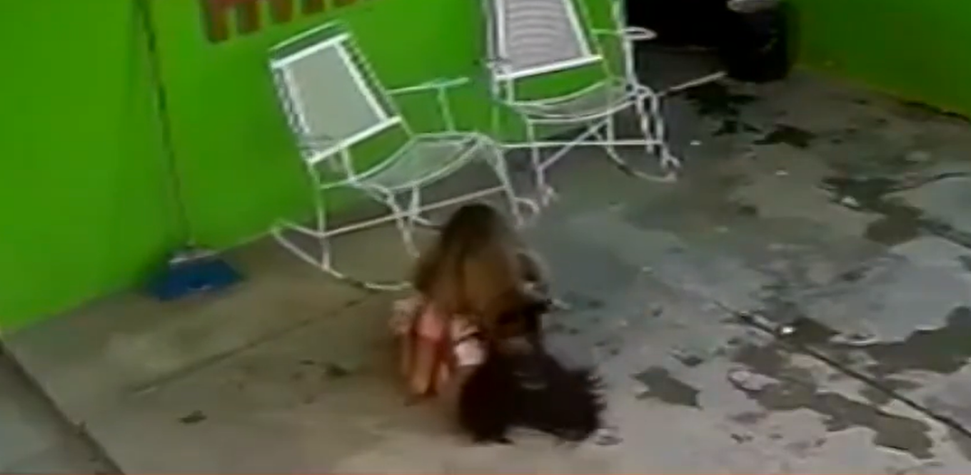 &Beta;&Iota;&Nu;&Tau;&Epsilon;&Omicron;: Ά&gamma;&rho;&iota;&alpha; &epsilon;&pi;ί&theta;&epsilon;&sigma;&eta; &sigma;&kappa;ύ&lambda;&omicron;&upsilon; &sigma;&epsilon; 7&chi;&rho;&omicron;&nu;&omicron; &kappa;&omicron;&rho;ί&tau;&sigma;&iota; - &Chi;&rho;&epsilon;&iota;ά&sigma;&tau;&eta;&kappa;&epsilon; &nu;&alpha; &tau;&eta;&sigmaf; &gamma;ί&nu;&omicron;&upsilon;&nu; 68 &rho;ά&mu;&mu;&alpha;&tau;&alpha; &sigma;&tau;&omicron; &kappa;&epsilon;&phi;ά&lambda;&iota;