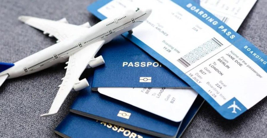 &Gamma;&nu;&omega;&sigma;&tau;ή &alpha;&epsilon;&rho;&omicron;&pi;&omicron;&rho;&iota;&kappa;ή &epsilon;&tau;&alpha;&iota;&rho;&epsilon;ί&alpha; &sigma;&epsilon; &tau;&alpha;&xi;&iota;&delta;&epsilon;ύ&epsilon;&iota; &sigma;&epsilon; 12 &alpha;&gamma;&alpha;&pi;&eta;&mu;έ&nu;&omicron;&upsilon;&sigmaf; &pi;&rho;&omicron;&omicron;&rho;&iota;&sigma;&mu;&omicron;ύ&sigmaf;, &mu;&epsilon; &tau;&iota;&mu;έ&sigmaf; &alpha;&pi;ό... &euro;14.99