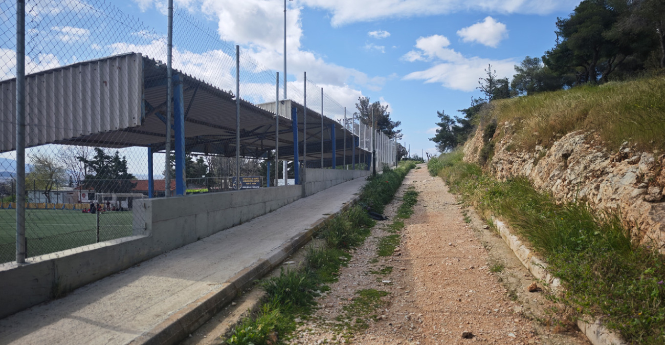 Σοκ: Μαυροντυμένος άνδρας άνοιξε πυρ μπροστά σε παιδιά - «Βγάλε βίντεο τώρα που θα πυροβολήσω»