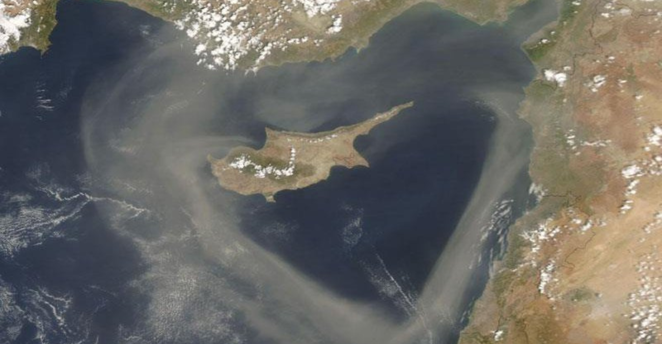 Σκόνη «μπλοκάρει» τα σχολεία: Ακυρώνονται δραστηριότητες - Τι αλλάζει άμεσα για μαθητές και εκπαιδευτικούς