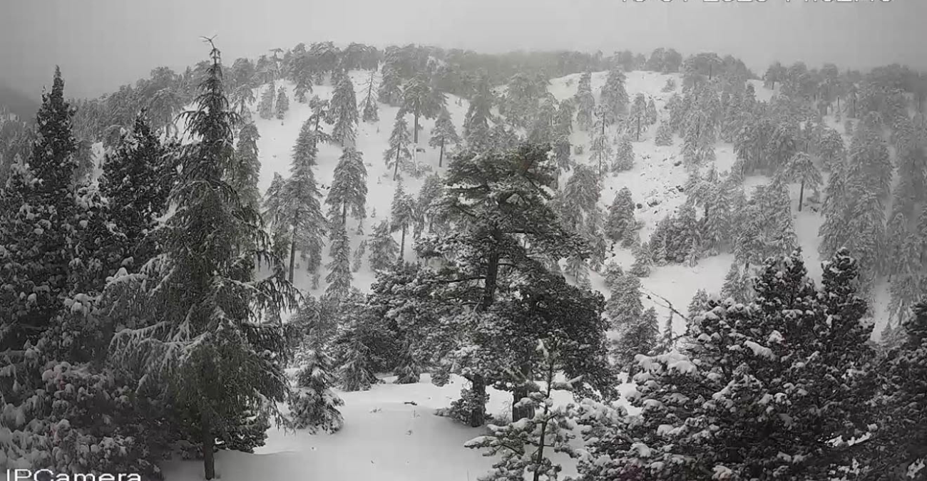 Στους πόσους πόντους πήγε το χιόνι; Φωτογραφίες και βίντεο
