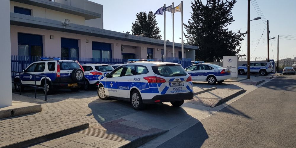 Τους πρόδωσε το σήμα κλοπιμαίου κινητού