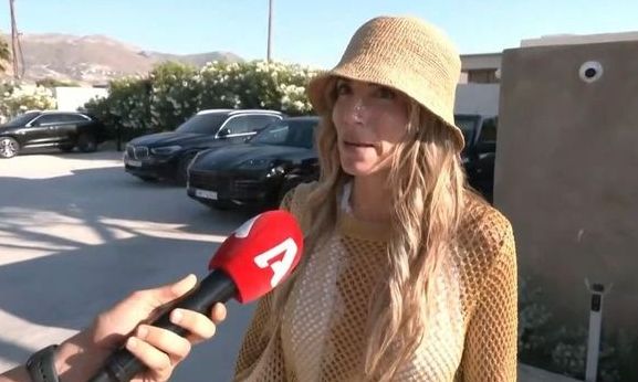 &Alpha;&theta;&eta;&nu;ά &Omicron;&iota;&kappa;&omicron;&nu;&omicron;&mu;ά&kappa;&omicron;&upsilon;: &Omicron;&iota; &pi;&rho;ώ&tau;&epsilon;&sigmaf; &delta;&eta;&lambda;ώ&sigma;&epsilon;&iota;&sigmaf; &mu;&epsilon;&tau;ά &tau;&eta;&nu; &alpha;&nu;&tau;&alpha;&lambda;&lambda;&alpha;&gamma;ή ό&rho;&kappa;&omega;&nu; &mu;&epsilon; &tau;&omicron;&nu; &Tau;&sigma;&epsilon;&rho;έ&lambda;&alpha; - &laquo;&Epsilon;ί&mu;&alpha;&iota; &pi;&omicron;&lambda;ύ &epsilon;&upsilon;&tau;&upsilon;&chi;&iota;&sigma;&mu;έ&nu;&eta;&raquo;