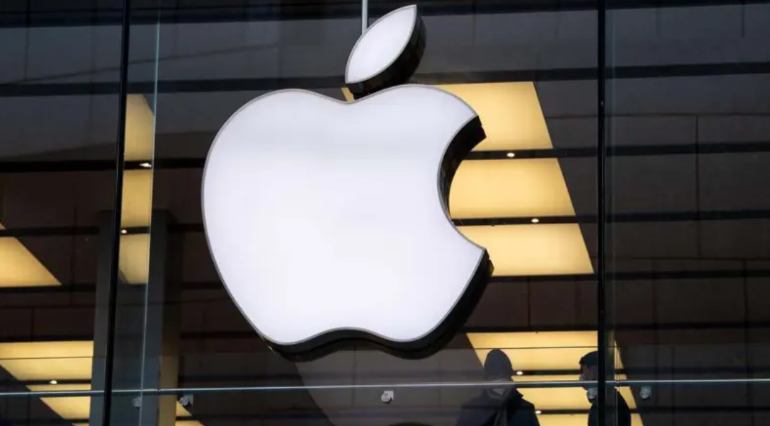 ΕΕ vs Apple: Νέα χαρακτηριστικά των iPhone θα καθυστερήσουν στην Ευρώπη