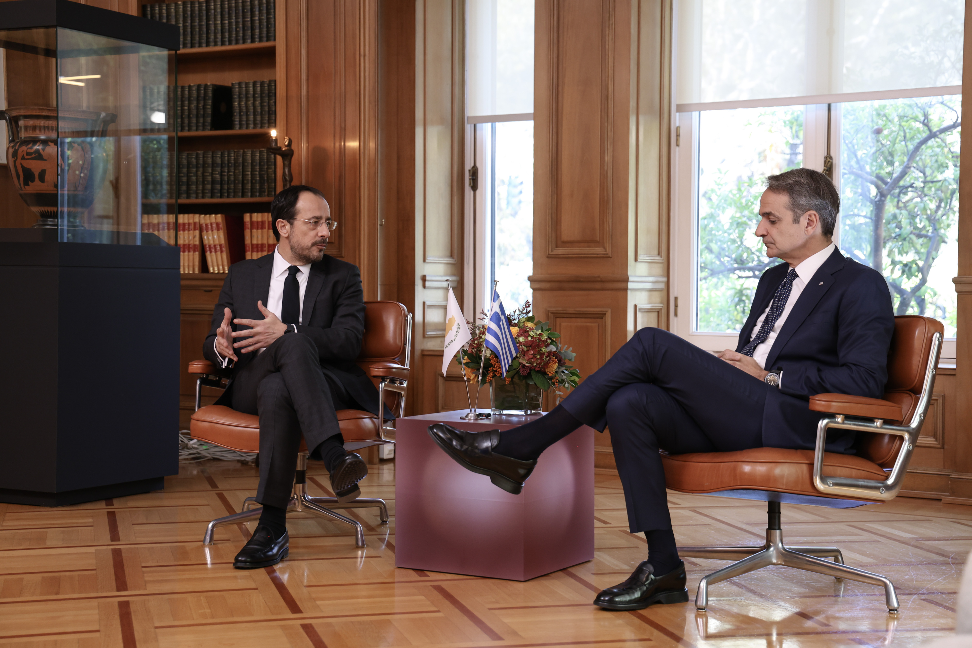 Διακυβερνητική Σύνοδος: Σε εξέλιξη η συνάντηση Χριστοδουλίδη