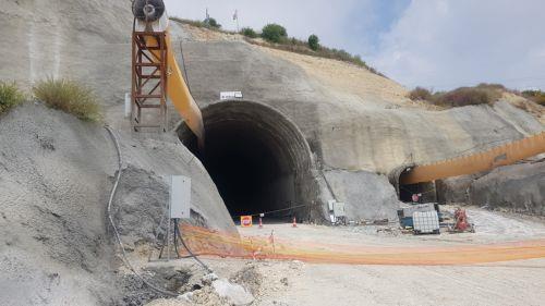 Στις €90.200.000 πλέον ΦΠΑ το κόστος για ολοκλήρωση δρόμου Πάφου-Πόλης Στις €90.200.000 πλέον ΦΠΑ το κόστος για ολοκλήρωση δρόμου Πάφου-Πόλης