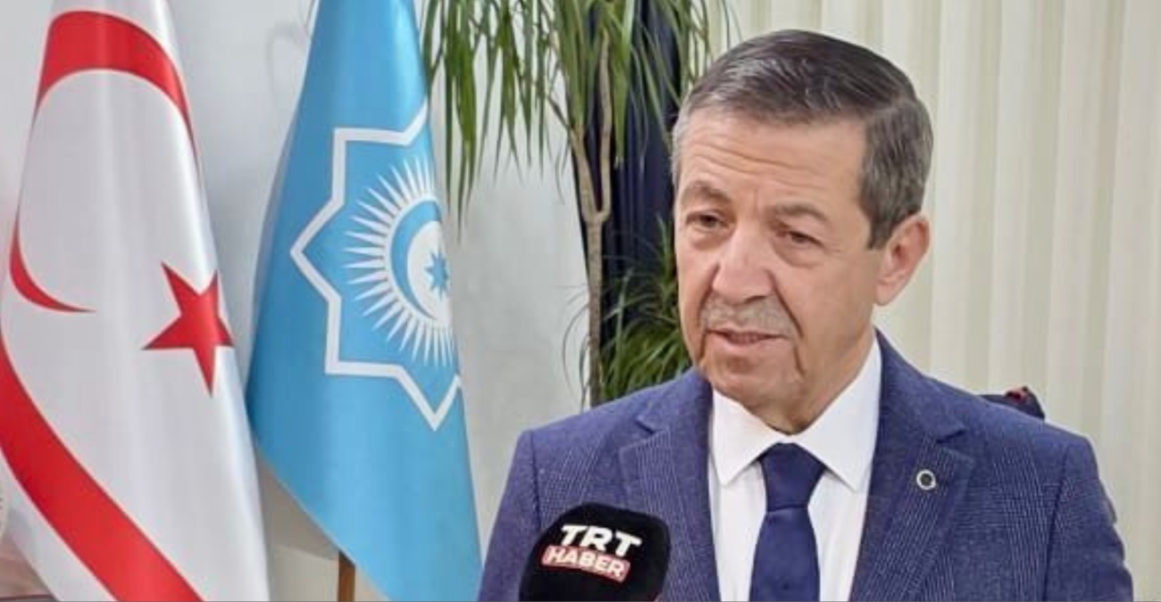 &Epsilon;&rho;&tau;&omicron;&upsilon;&gamma;&rho;&omicron;ύ&lambda;&omicron;&gamma;&lambda;&omicron;&upsilon;: &laquo;&Theta;&alpha; &tau;&omicron; &mu;&epsilon;&tau;&alpha;&nu;&iota;ώ&sigma;&epsilon;&iota; &eta; &Lambda;&epsilon;&upsilon;&kappa