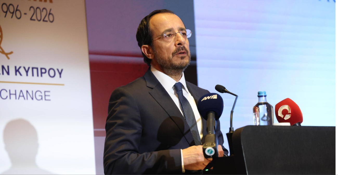 &Pi;&rho;&omega;&tau;&alpha;&theta;&lambda;ή&tau;&rho;&iota;&alpha; &Epsilon;&upsilon;&rho;ώ&pi;&eta;&sigmaf; &eta; &Kappa;ύ&pi;&rho;&omicron;&sigmaf;: &Sigma;&tau;&eta;&nu; &kappa;&omicron;&rho;&upsilon;&phi;ή &tau;&eta;&sigmaf; &alpha;&nu;ά&pi;&tau;&upsilon;&xi;&eta;&sigmaf; &mu;&epsilon; &laquo;ά&lambda;&mu;&alpha;&raquo; 3%