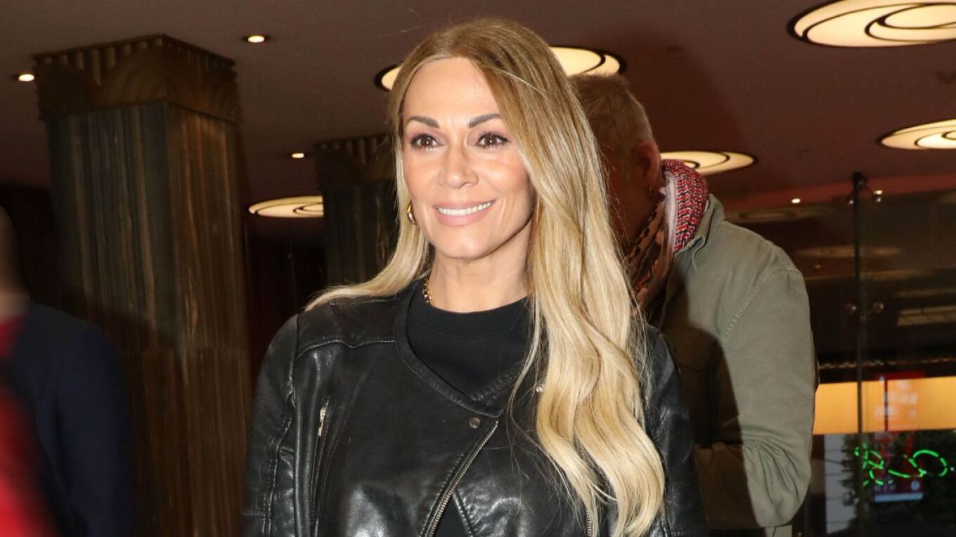 &Kappa;&omicron;&kappa;&kappa;ί&nu;&omicron;&upsilon;: &laquo;&Mu;&omicron;&upsilon; έ&chi;&omicron;&upsilon;&nu; &pi;&epsilon;&iota; &nu;&alpha; &pi;ά&omega; &sigma;&tau;&omicron; Survivor. &Mu;&omicron;&upsilon; &epsilon;ί&pi;&alpha;&nu;, &ldquo;&pi;&epsilon;&sigmaf; &alpha;&pi;&lambda;ά &tau;&omicron; &nu;&omicron;ύ&mu;&epsilon;&rho;&omicron; έ&kappa;&lambda;&epsilon;&iota;&sigma;&epsilon;&rdquo; &epsilon;ί&pi;&alpha; ό&chi;&iota;&raquo;