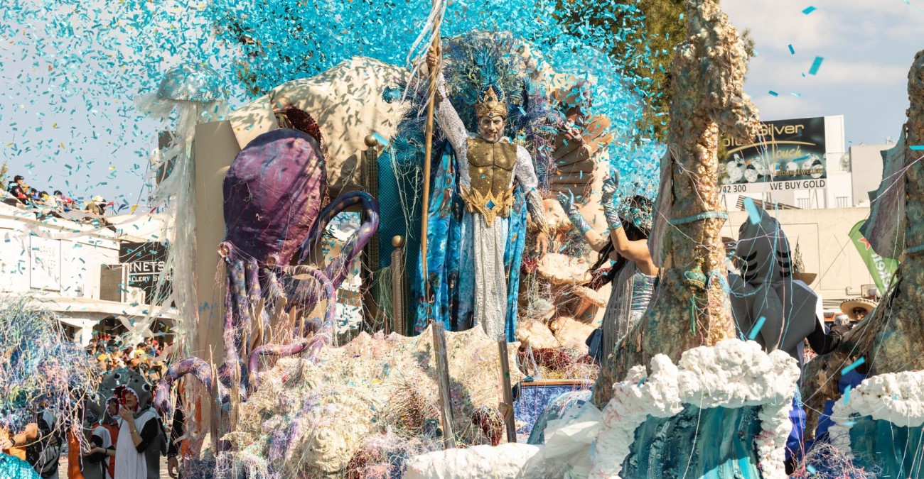 Ποια Χριστούγεννα και Black Friday; Στην Αμμόχωστο άρχισαν να προετοιμάζονται για τα Καρναβάλια